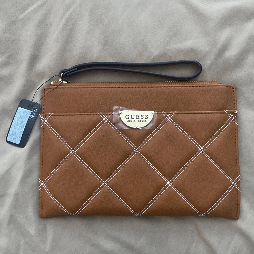 Guess Clutch